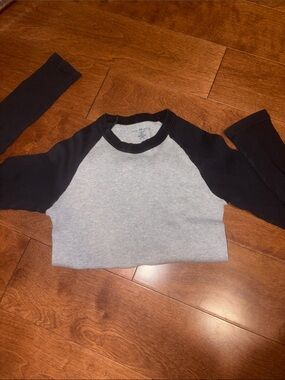 BRANDY LONGSLEEVE